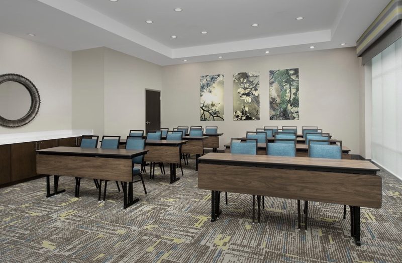 Hampton Inn meeting room